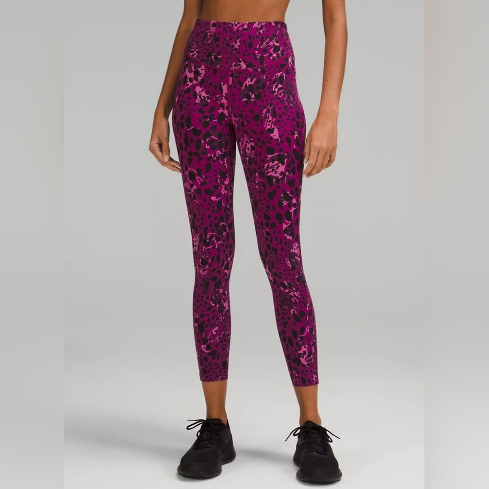 Lululemon Base Pace HR Tight size 12